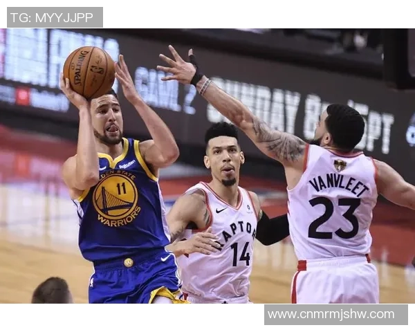 ESPN专家深度分析勇士与猛龙对决前景及关键球员表现预测